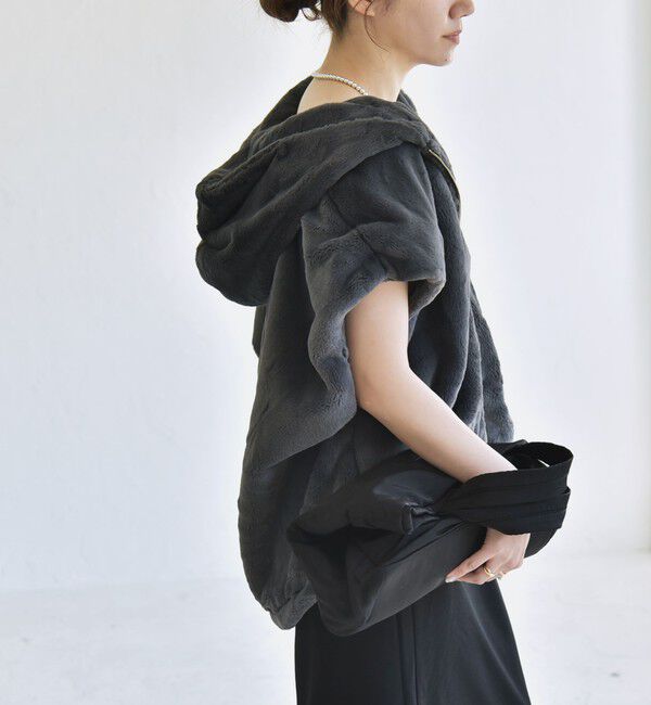 quaranciel「quaranciel: フーディー フェイクファー ドロスト ジップ ショート ベスト」|ダウンベスト・ベスト|