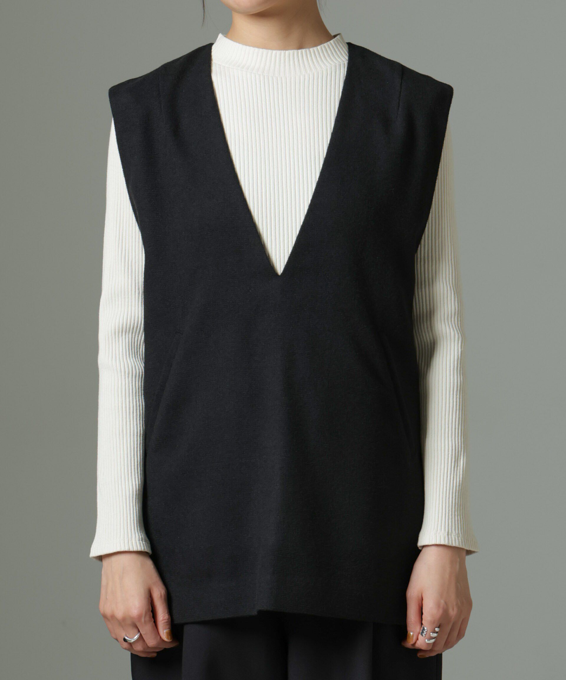 nano･universe「深Vネックベスト＋ニットソーセット」|シャツ・ブラウス|