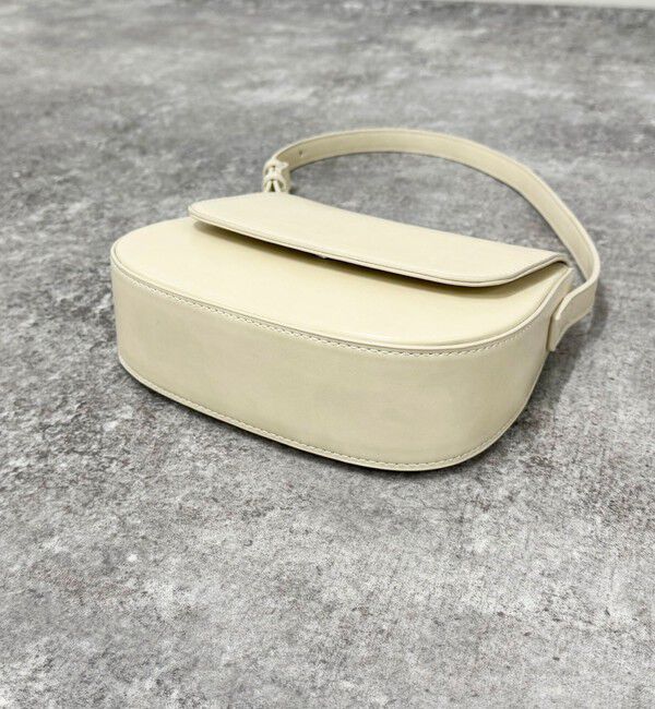 fredy emue「フラップラウンドワンショルバッグ」|ショルダー・メッセンジャー|