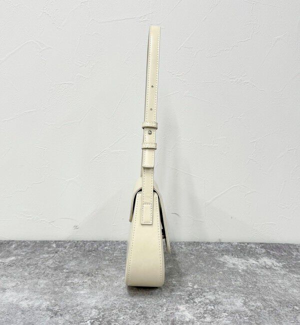 fredy emue「フラップラウンドワンショルバッグ」|ショルダー・メッセンジャー|