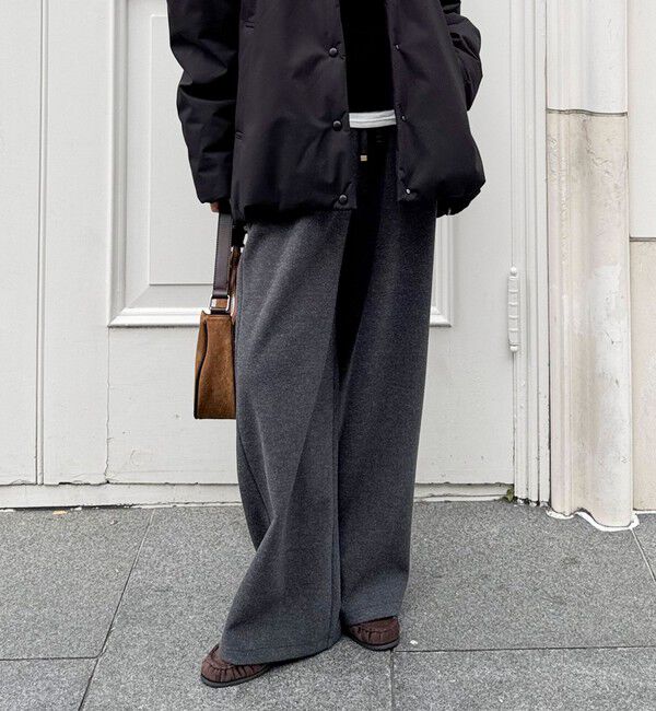 fredy emue「NEEDLE stretch イージーパンツ」|チノ|