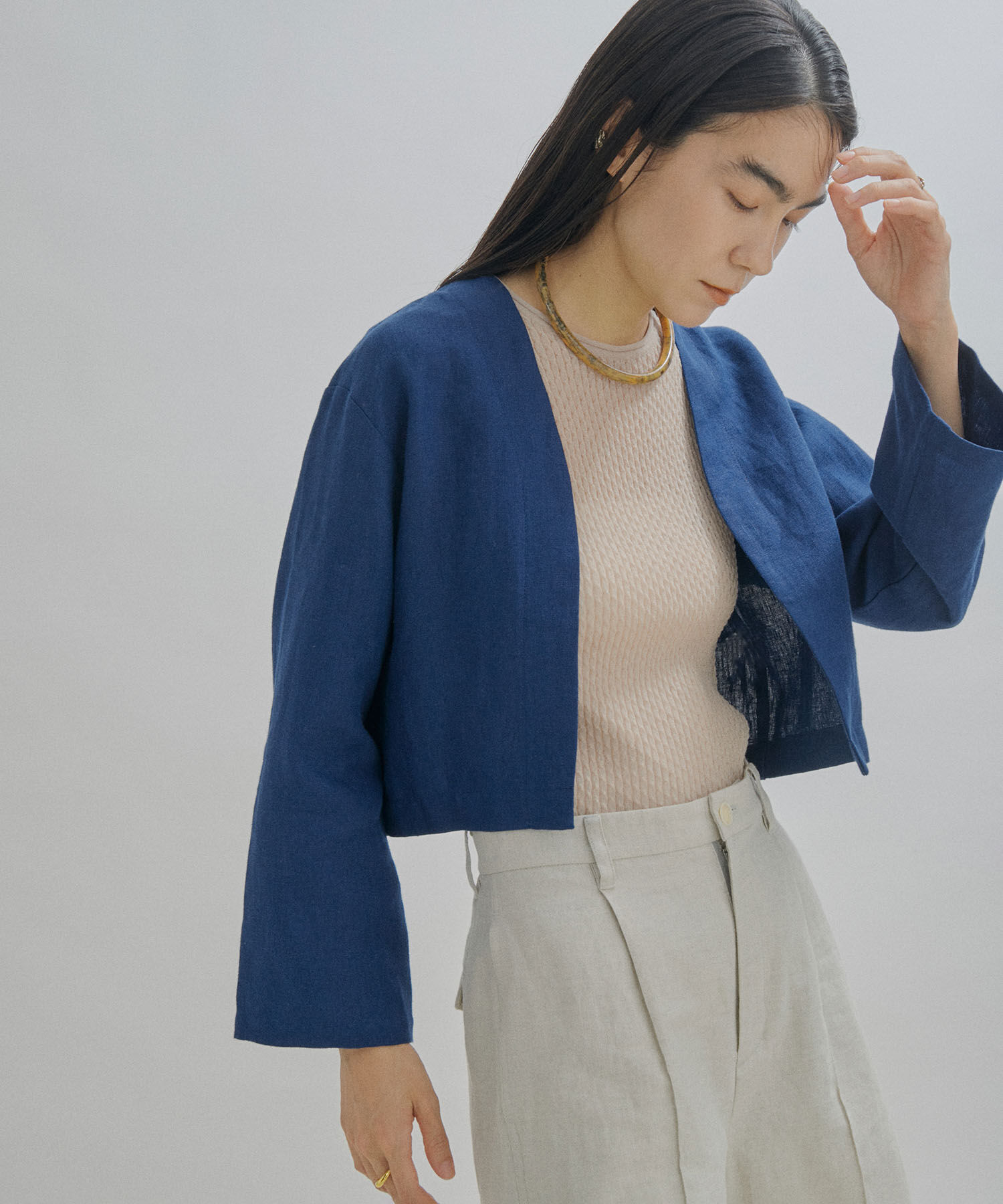 SALON adam et rope'「【Alderney（アルダニー）】ノーカラーブルージャケット」|ノーカラージャケット|