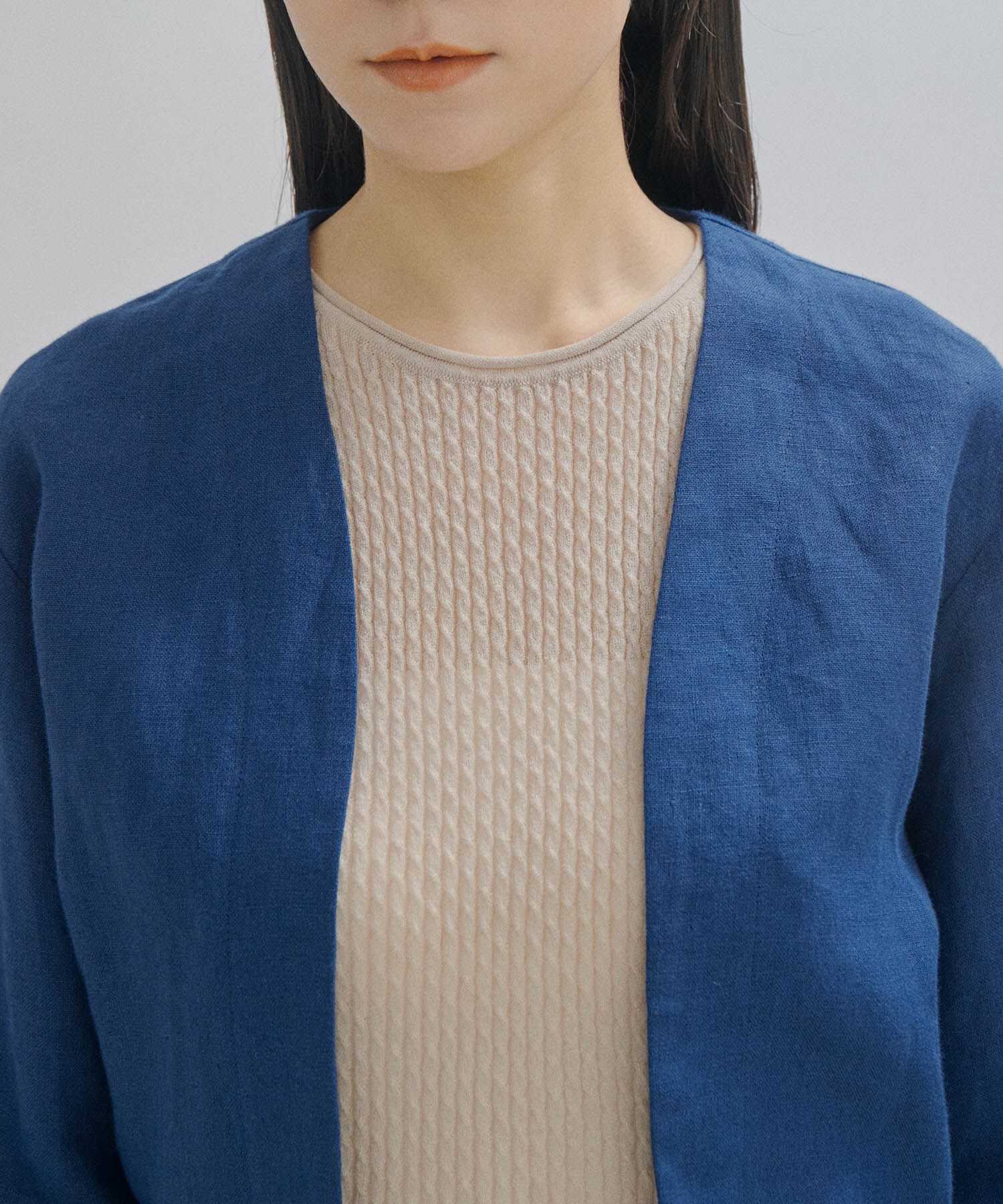 SALON adam et rope'「【Alderney（アルダニー）】ノーカラーブルージャケット」|ノーカラージャケット|