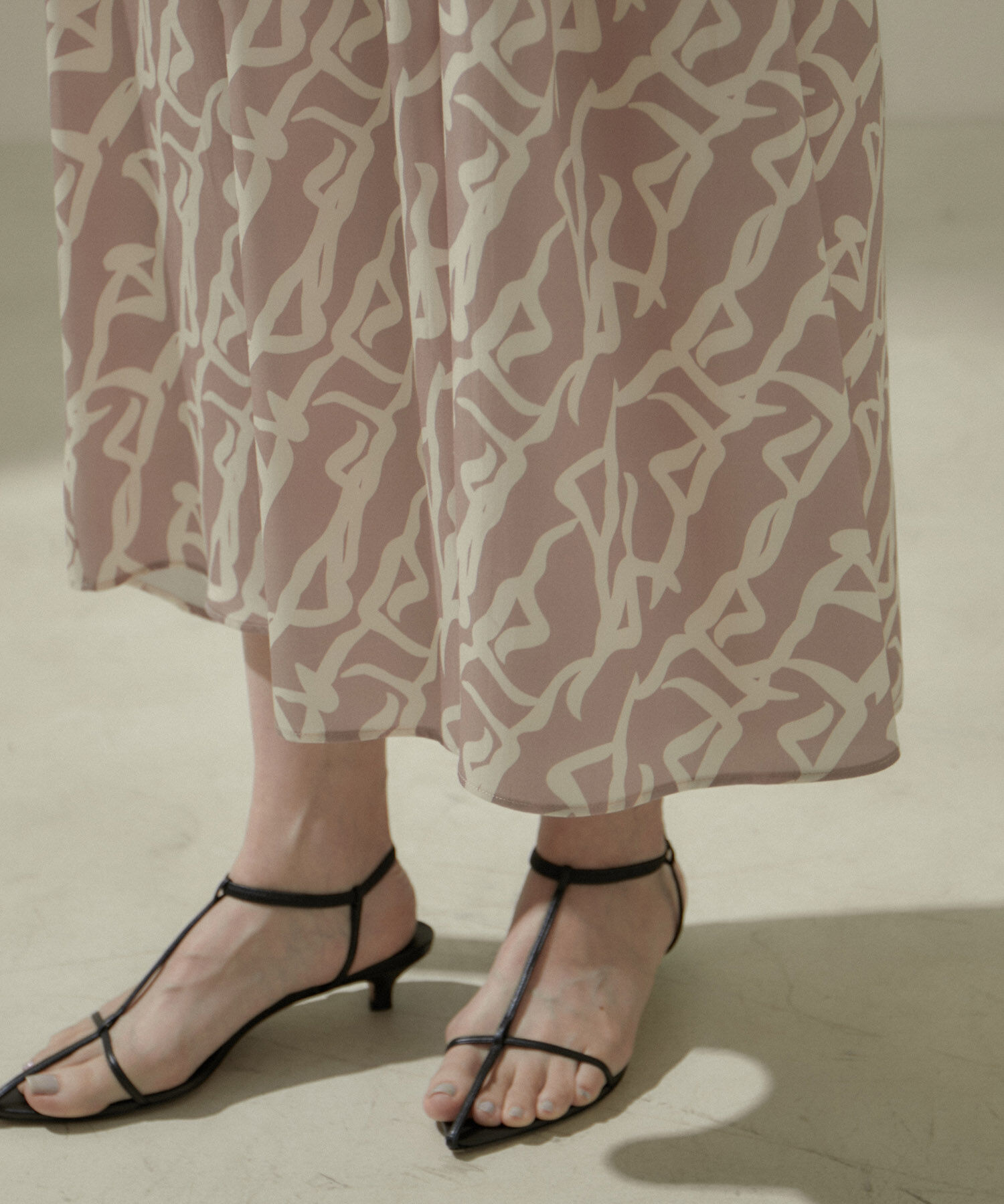 SALON adam et rope'「シーサイドダンサープリント2WAYキャミワンピース」|ワンピース|