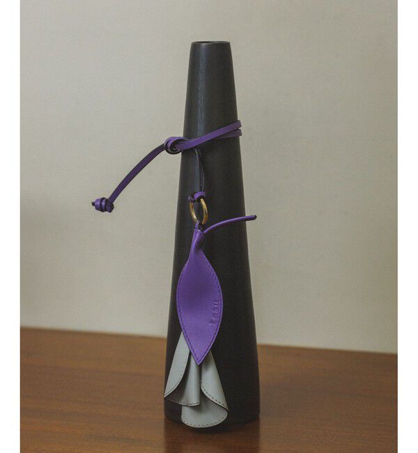 ROPE「【teau・牛革】panier pansy ring charm（キー/バッグチャーム・ネックレス）」|チャーム・キーホルダー|グレー(07)