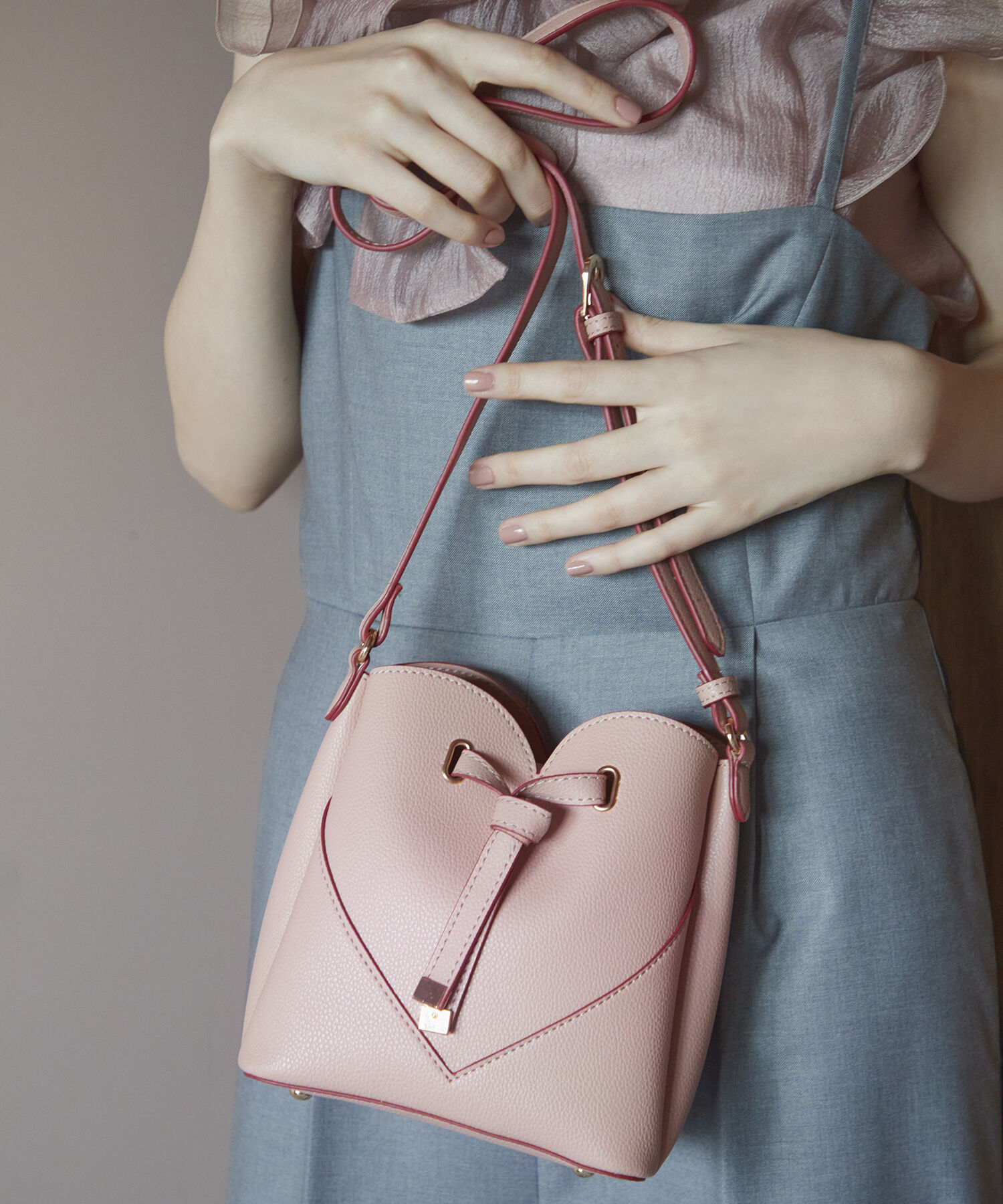 VIS「ハートカットバッグ(スモール)」|ショルダー・メッセンジャー|