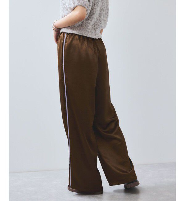VIS「【WEB/一部店舗限定】配色サイドラインサテンイージーパンツ」|チノ|