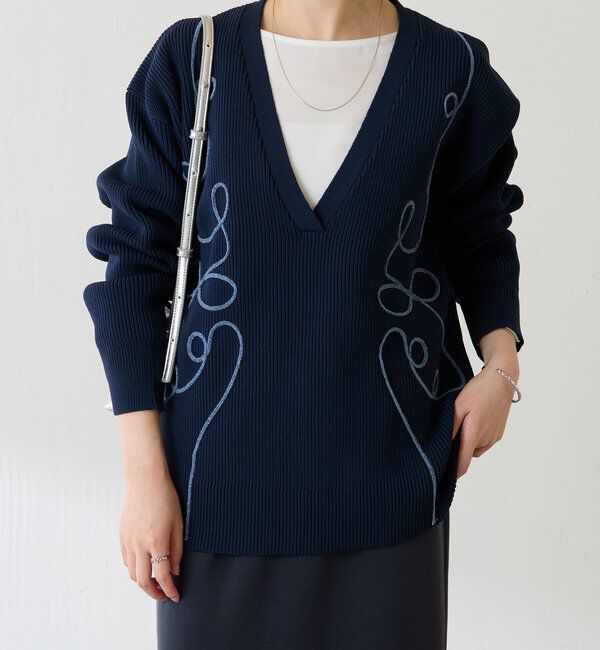  「コード刺繍深Vニット」|ニット・セーター|
