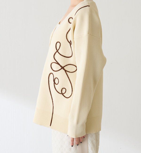  「コード刺繍深Vニット」|ニット・セーター|