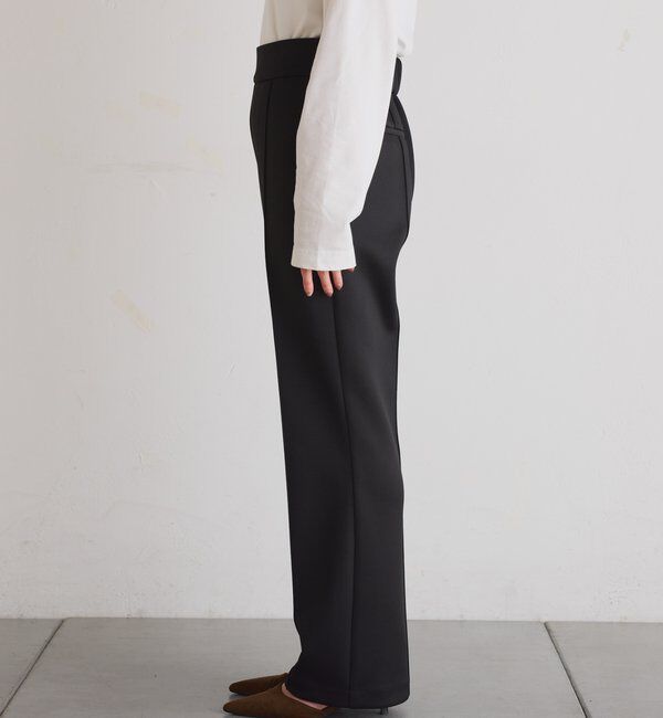  「ピンタックセミフレアーパンツ」|チノ|