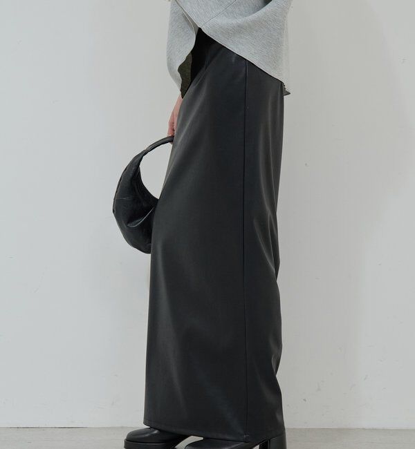  「フェイクレザータイトスカート」|スカート|