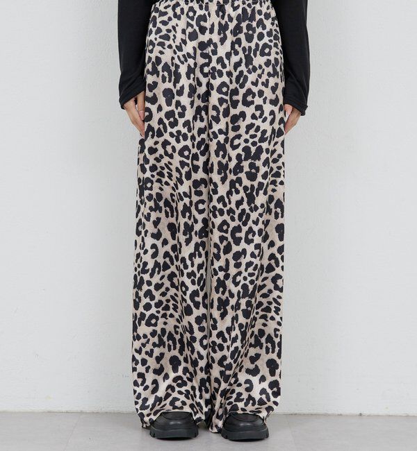  「ワイドドロストサテンパンツ」|チノ|