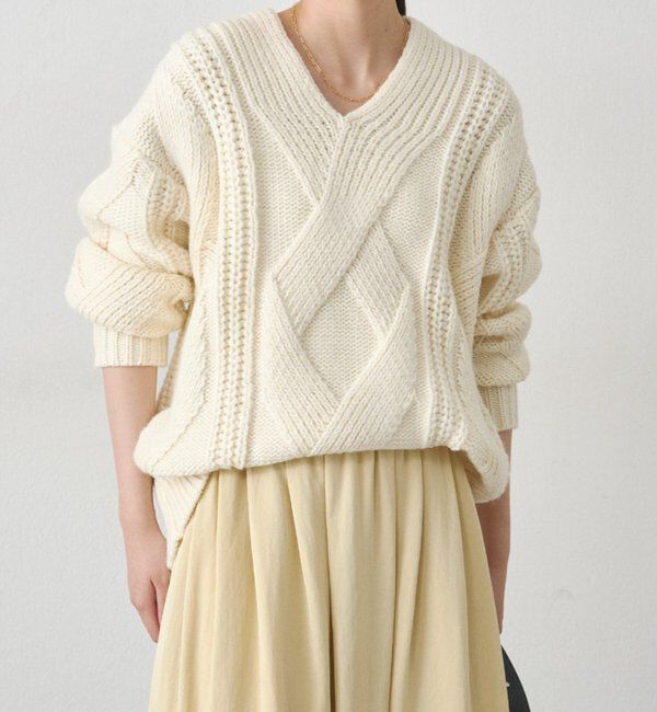 「ケーブルVニット」|ニット・セーター|