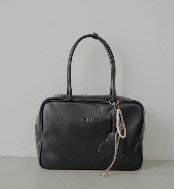  「【2サイズ展開】チャーム付きスクエアボストンバッグ【タブレット端末収納可能】」|ボストンバッグ|