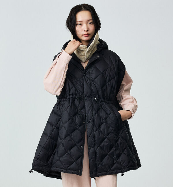 ABAHOUSE「【TAION / タイオン】ポンチョ型ダウン/ケープ/ダウン/フード付き/収納ポ」|ダウン|