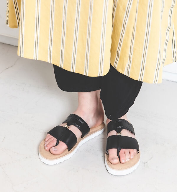 AU BANNISTER「EVA軽量ソール トングサンダル」|サンダル|