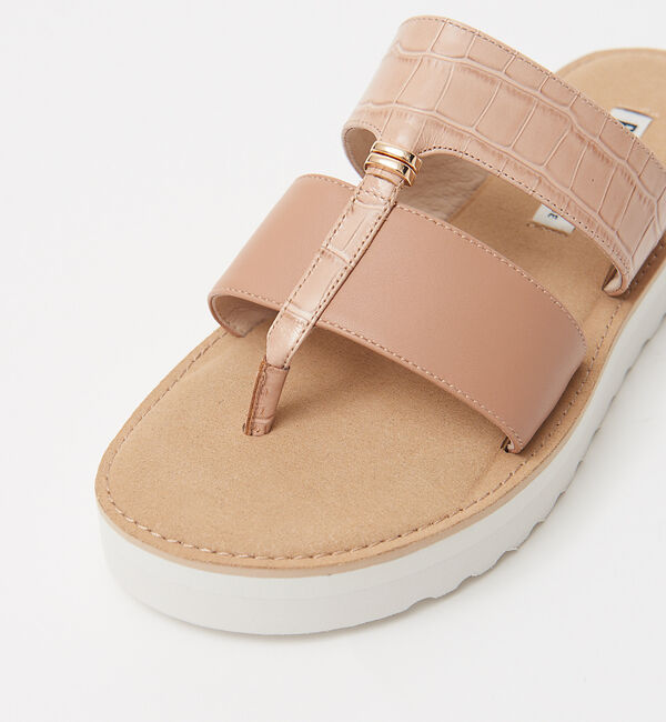 AU BANNISTER「EVA軽量ソール トングサンダル」|サンダル|