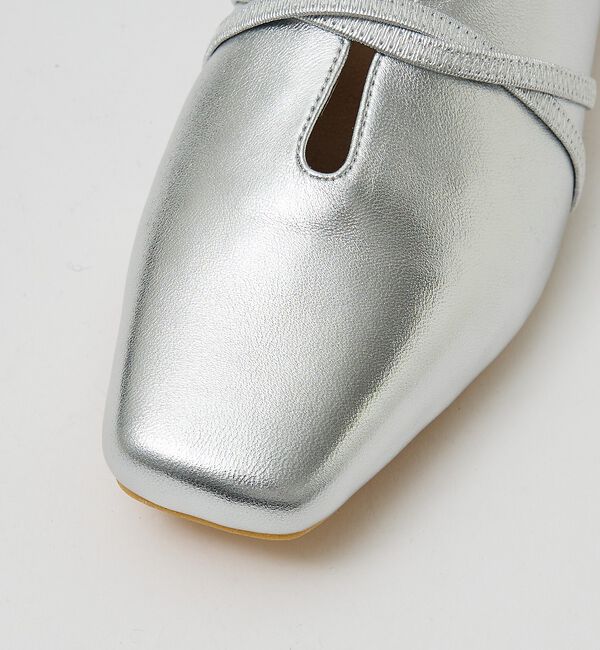 AU BANNISTER「ストラップソフトレザーフラットパンプス」|その他|