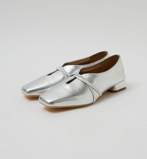 AU BANNISTER「ストラップソフトレザーフラットパンプス」|その他|