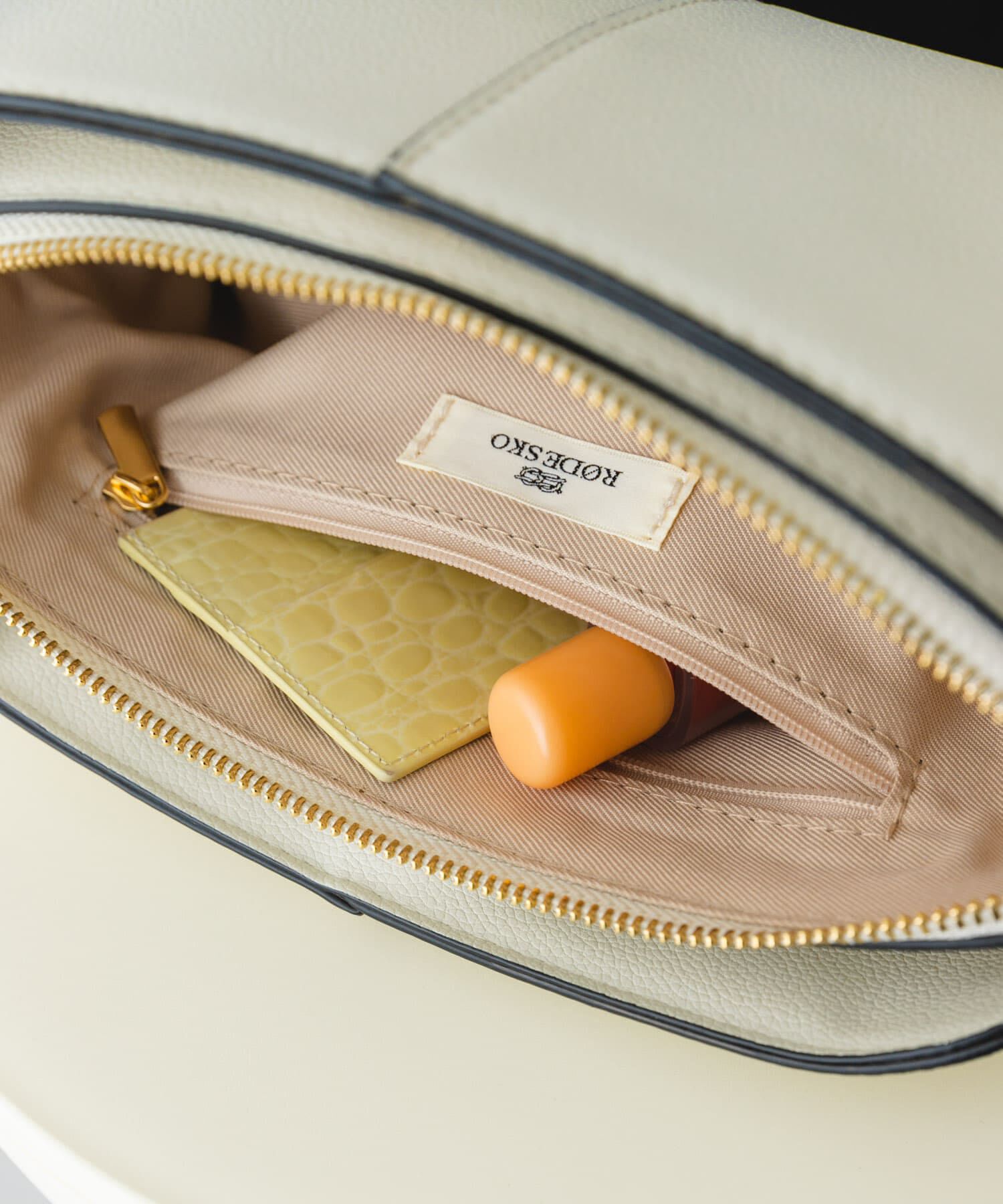 RODE SKO「センターステッチショルダーバッグ」|ショルダー・メッセンジャー|