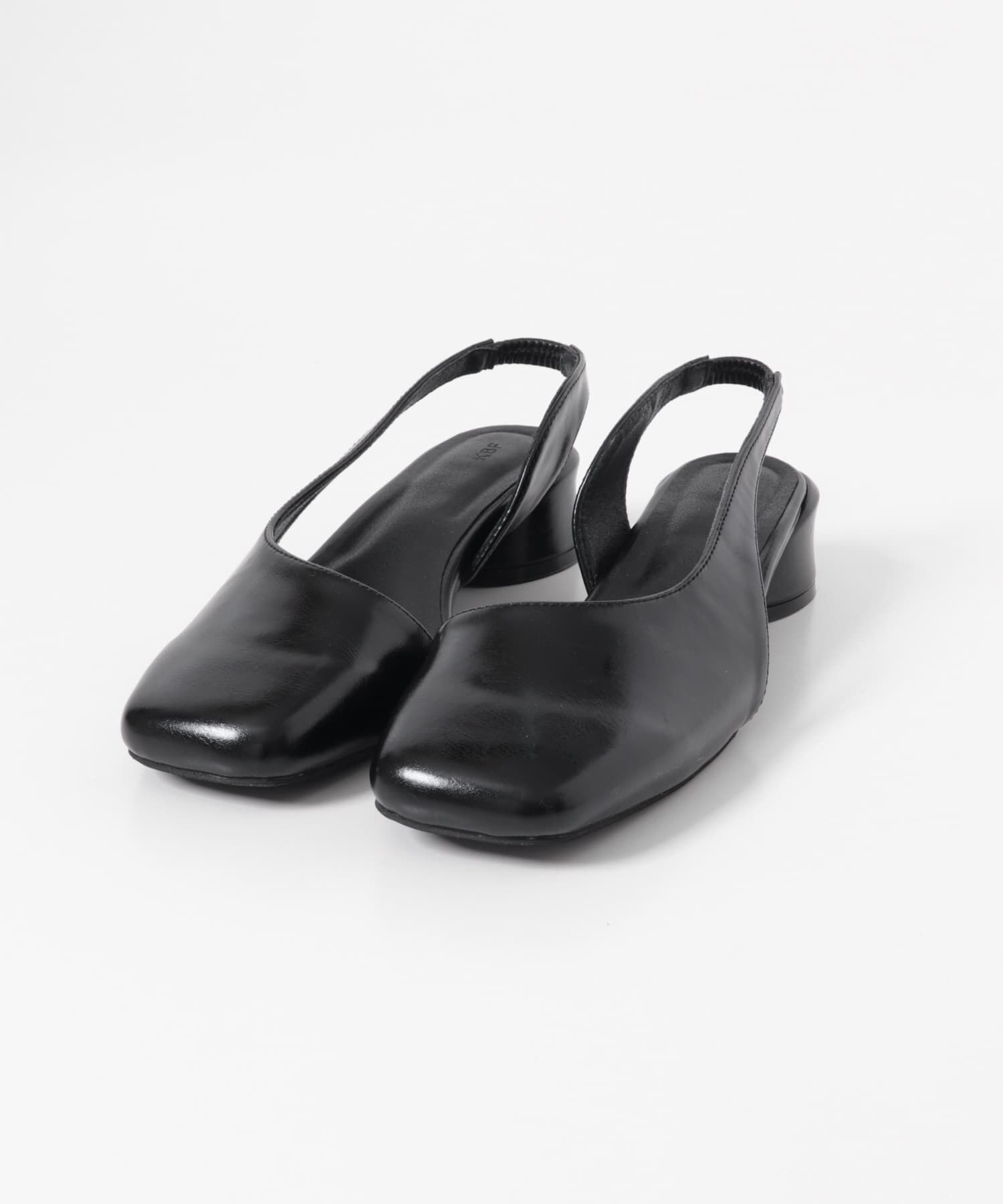  「スクエアトゥアシンメトリーパンプス」|パンプス|