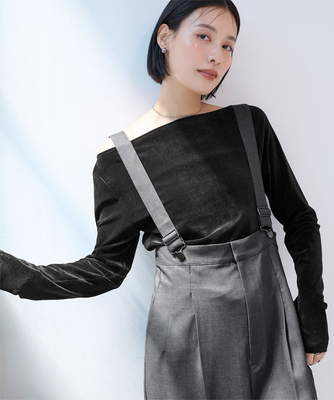 ur's「【黒川翼さんコラボアイテム】2wayボートネックベロアトップス」|Tシャツ・カットソー|