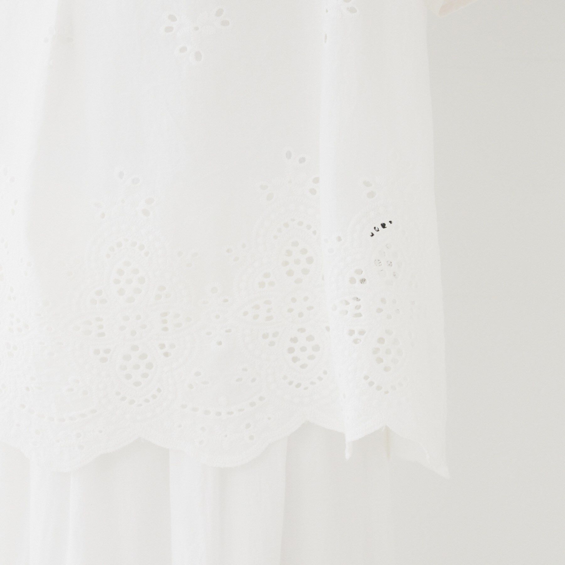 UNTITLED「【セットアップ可/コットン100】スカラップ刺繍ブラウス」|シャツ・ブラウス|