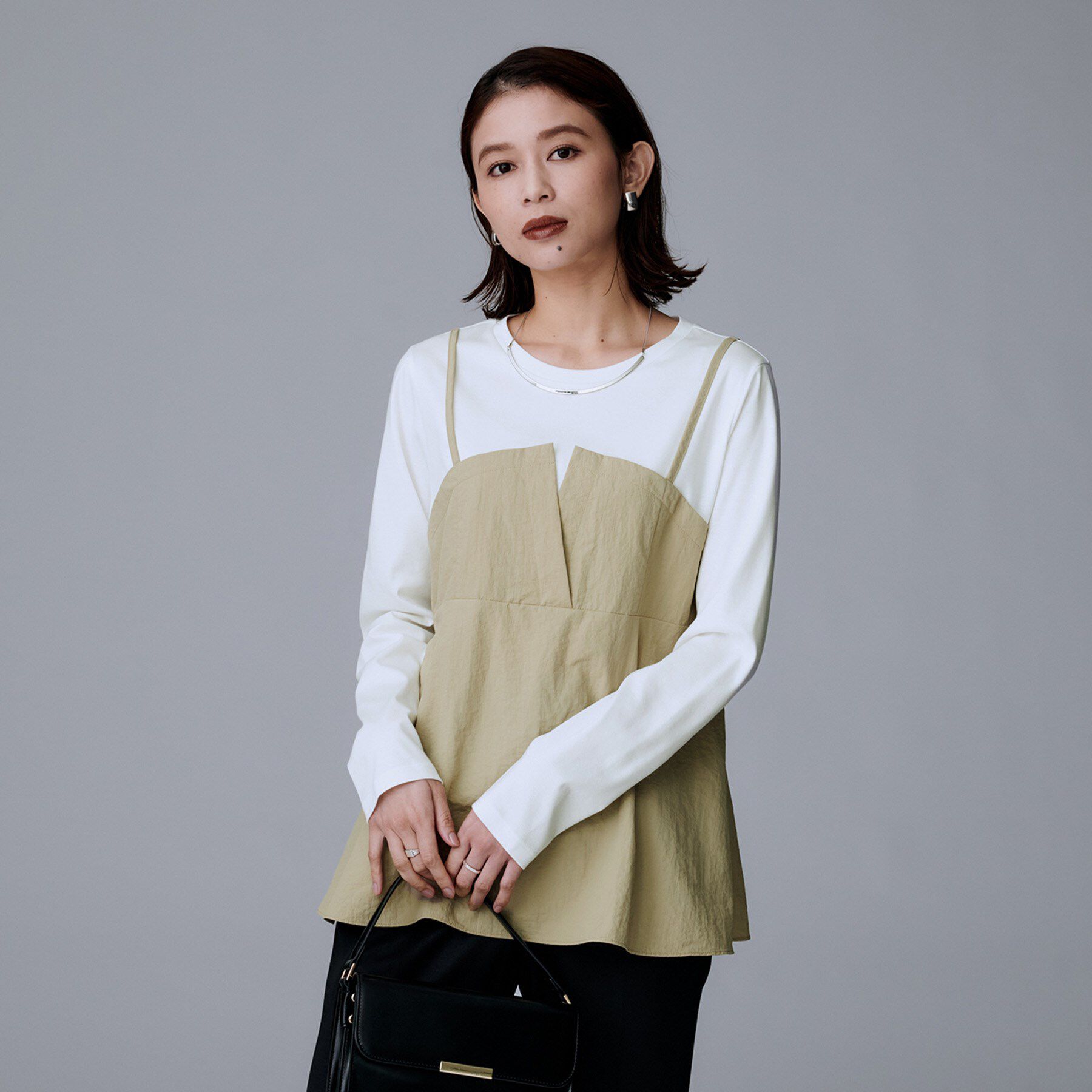 UNTITLED「【洗える/ゆったりシルエット】ビスチェドッキング　プルオーバー」|Tシャツ・カットソー|