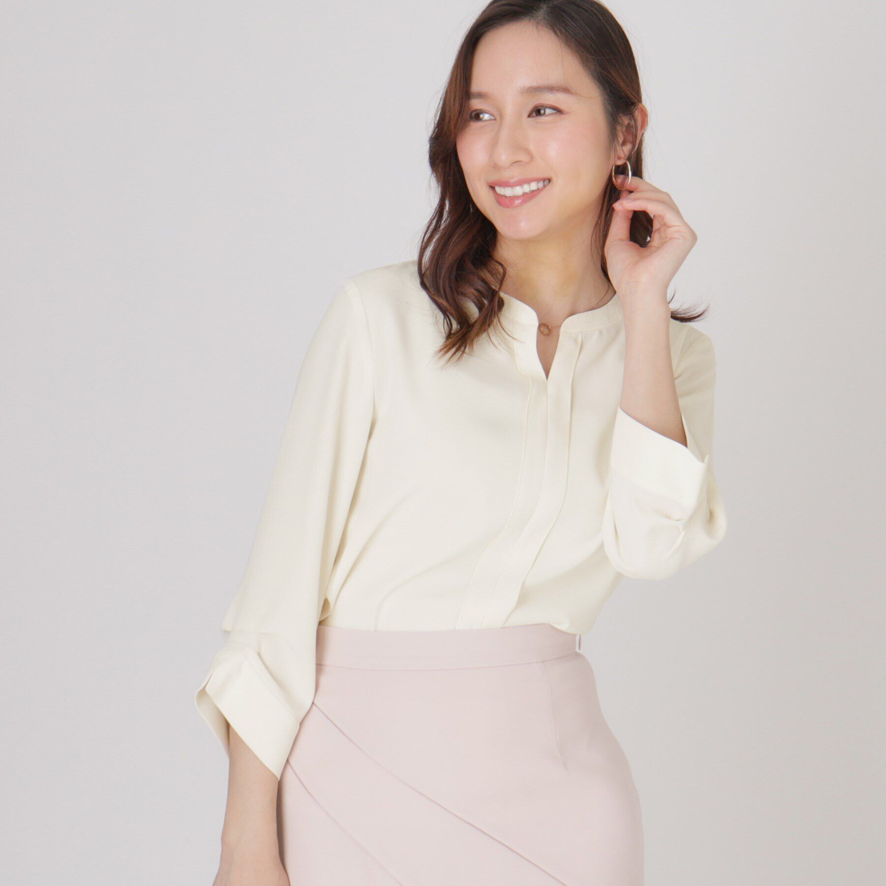 COUP DE CHANCE「【イージーケア／日本製】スキッパーデザインブラウス」|シャツ・ブラウス|オフホワイト(003