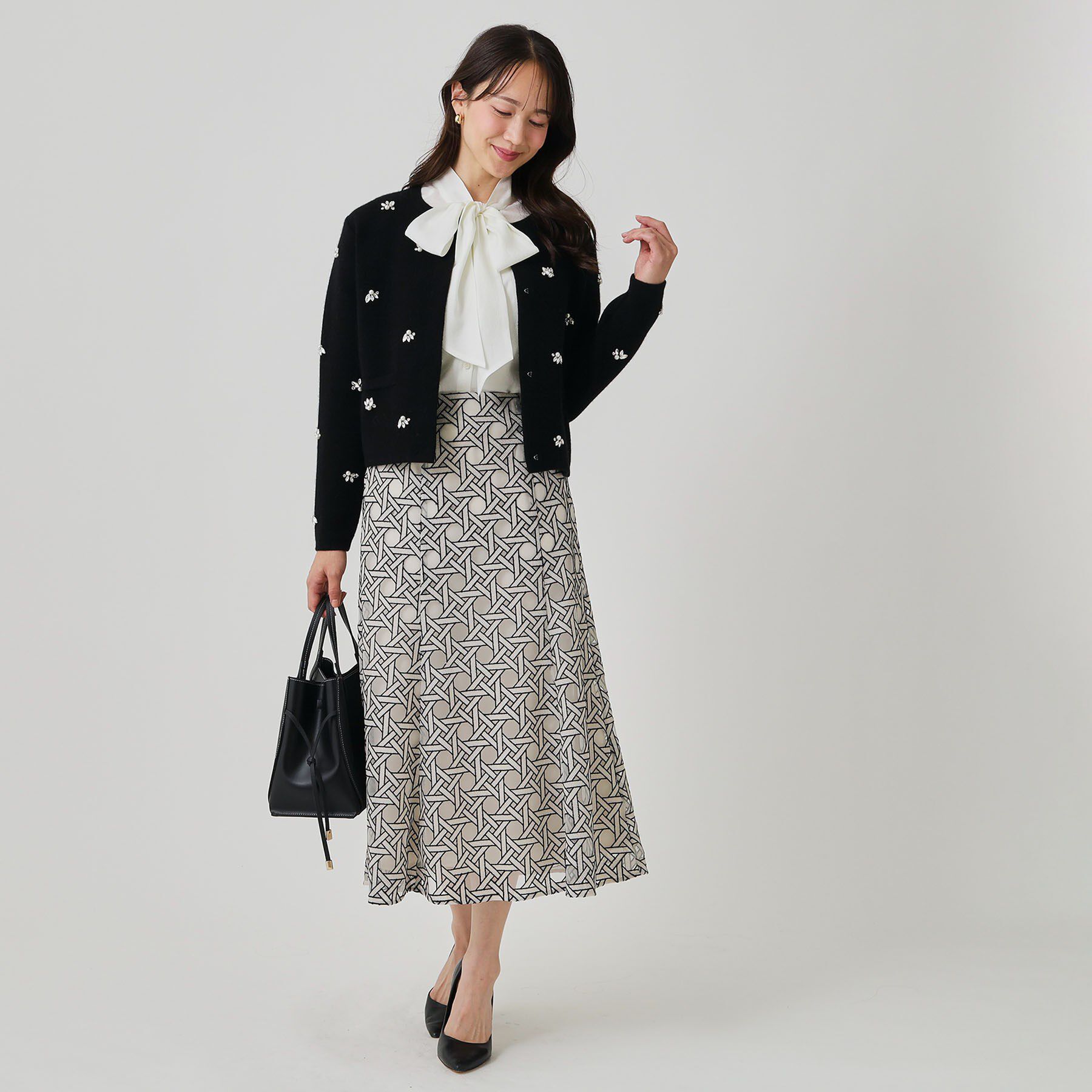 COUP DE CHANCE「【手洗い可】ビジュー付カーディガン」|カーディガン|