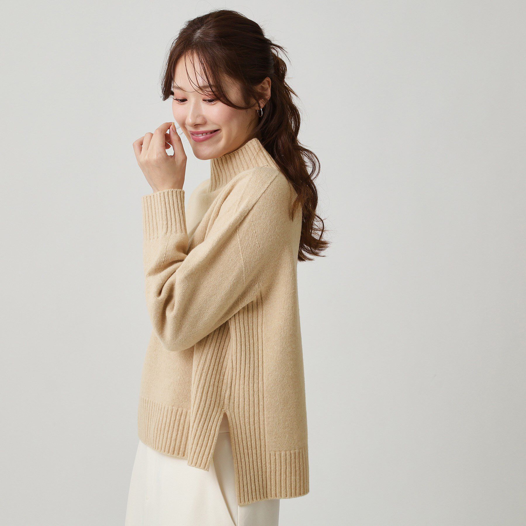 COUP DE CHANCE「【手洗い可／日本製／カシミヤ混】ミドルゲージのハイネックニットトップス」|ニット・セーター|