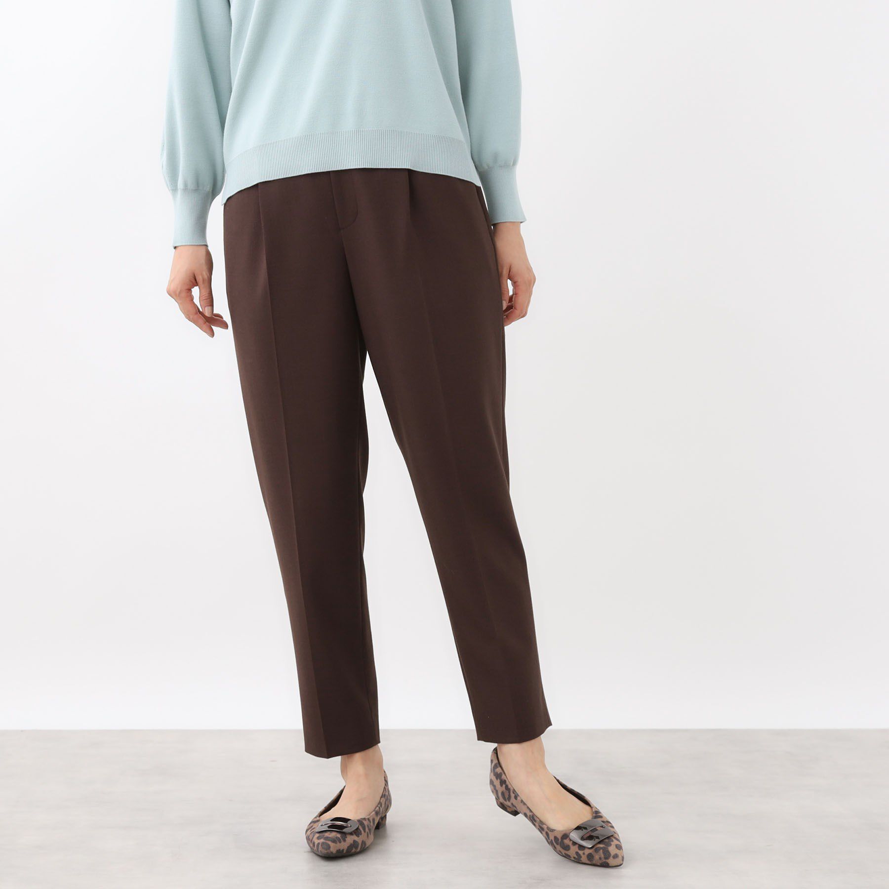 Reflect「【腰周りすっきり◎】センタープレス入りテーパードパンツ」|その他|