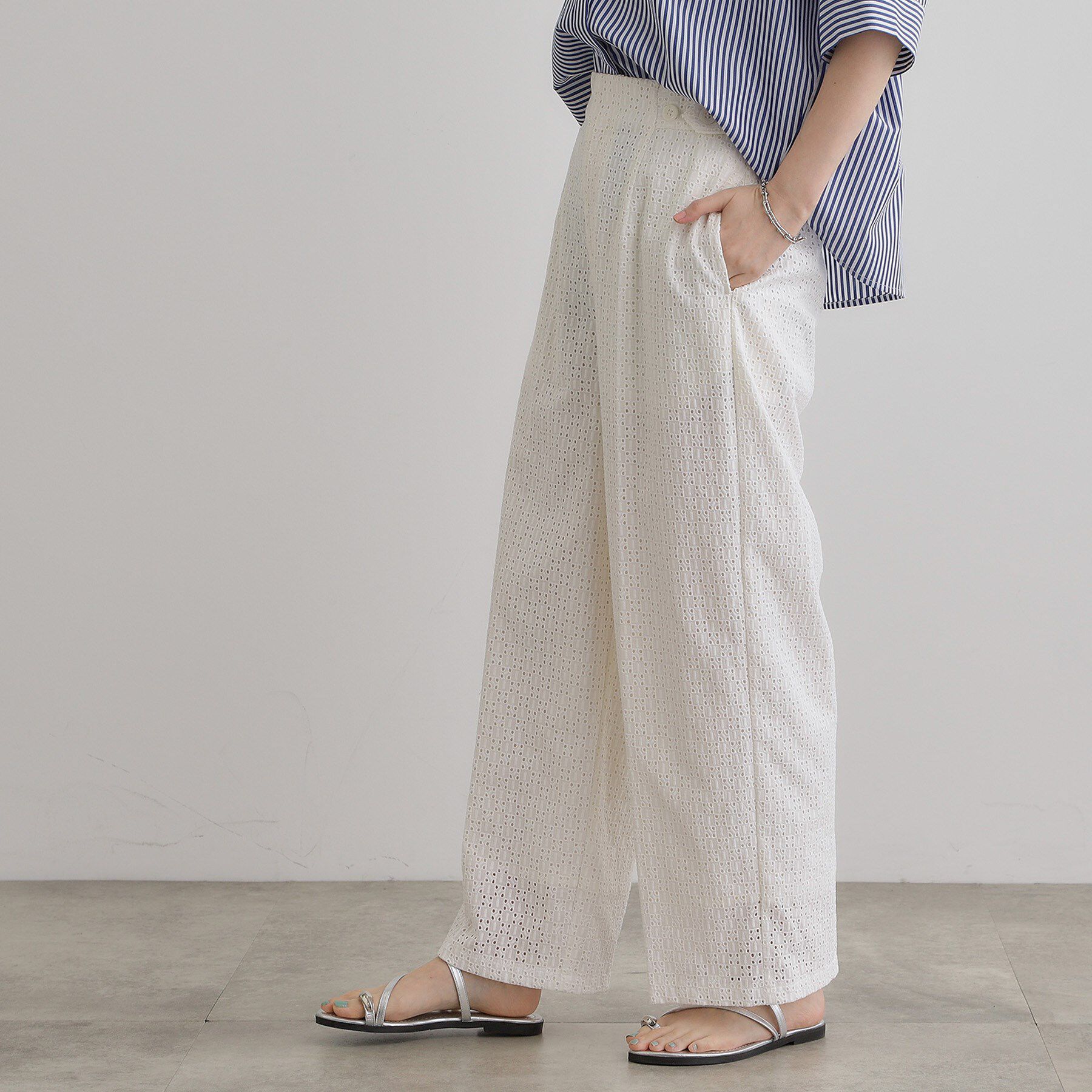 grove「【レースの透け感が軽やか】エンブロイダリーレースワイドパンツ」|その他|