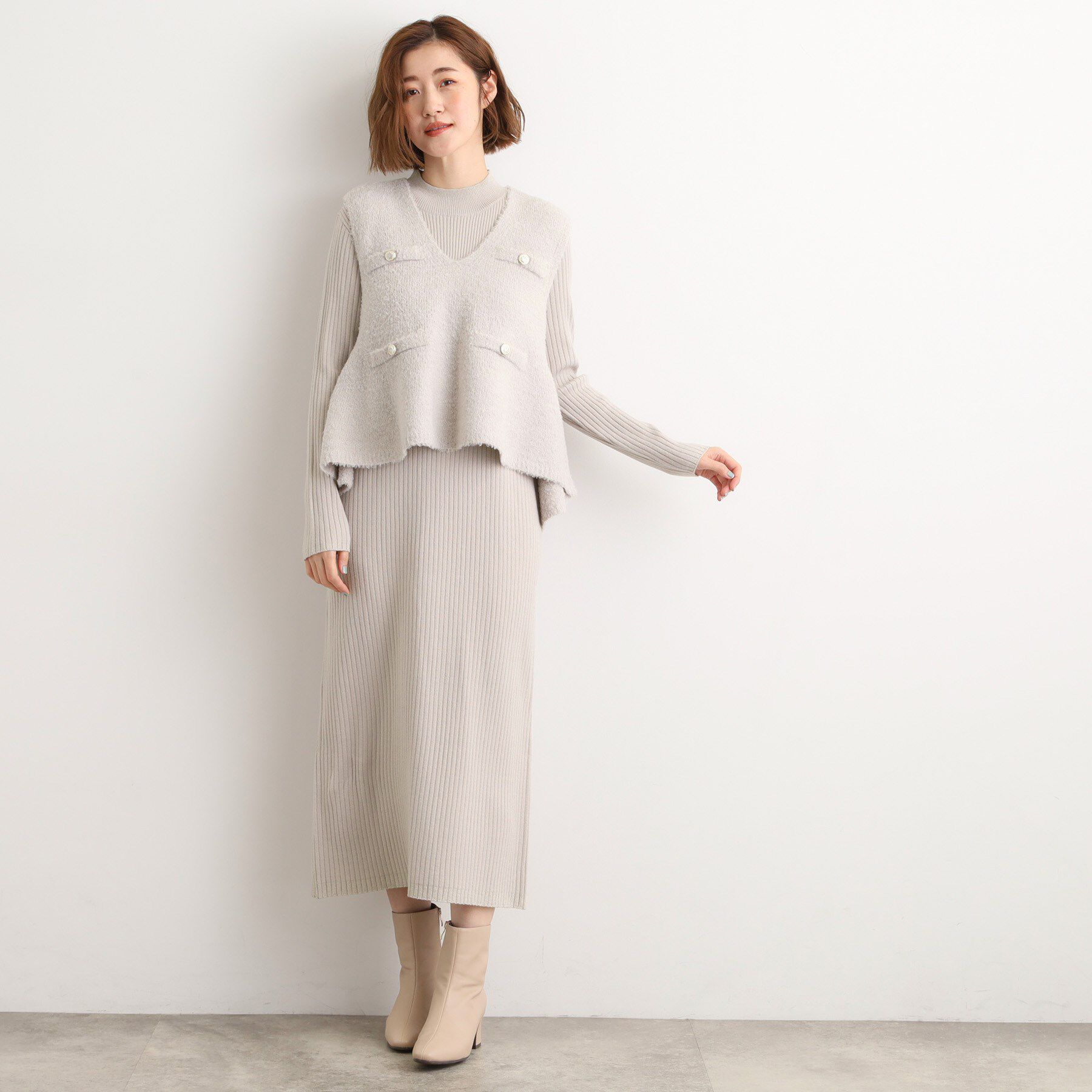grove「【2点SET/体型カバー】一枚で決まる、ペプラムベスト&times;ニットワンピース」|ワンピース|