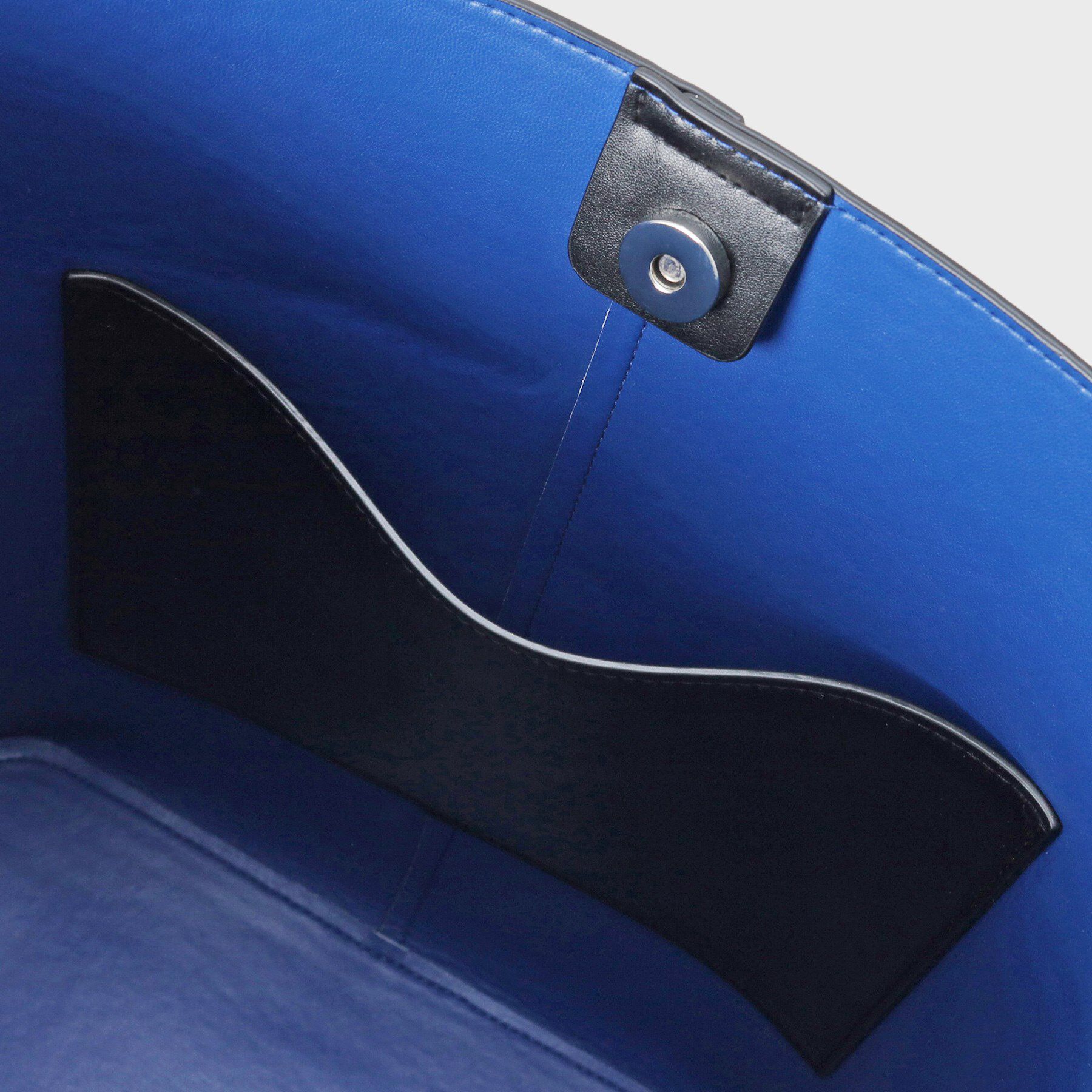 INDIVI「【A4サイズ対応】ワンショルダートートバッグ」|トートバッグ|