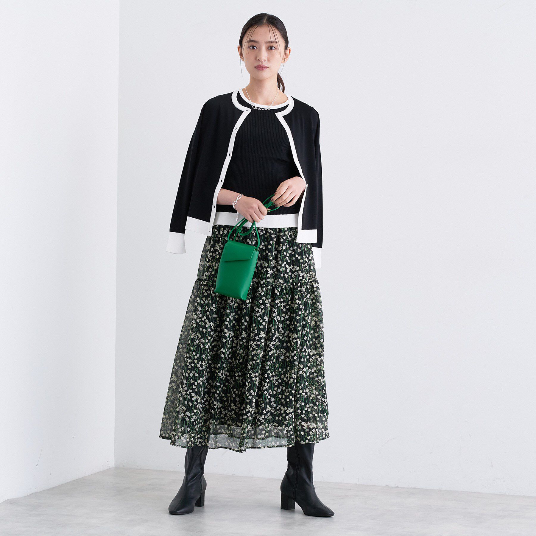 INDIVI「【秋映え柄/セットアップ可能】フラワーシフォンスカート」|スカート|