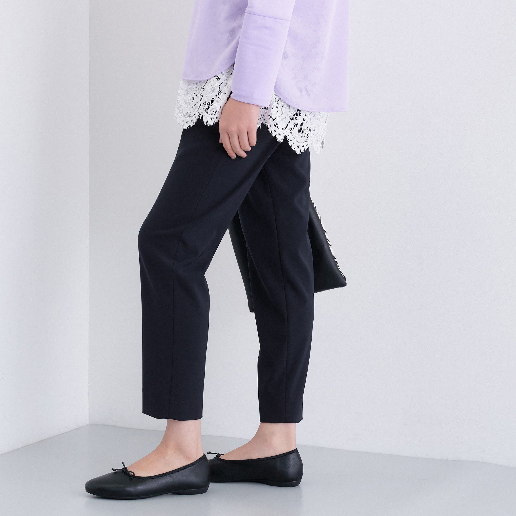 INDIVI「人気NO.1【褒められパンツ／高ストレッチ／ウエストゴム】タックテーパードパンツ」|その他|