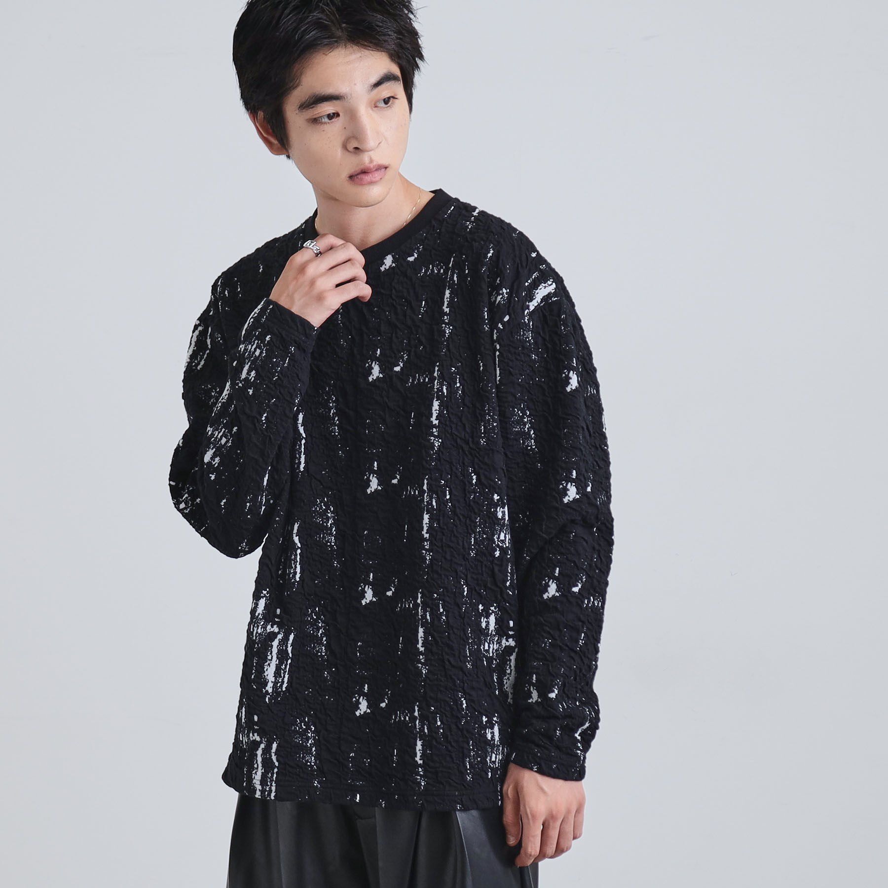 tk.TAKEO KIKUCHI「アブストラクトふくれジャカードプルオーバー」|Tシャツ・カットソー|ブラック(119)