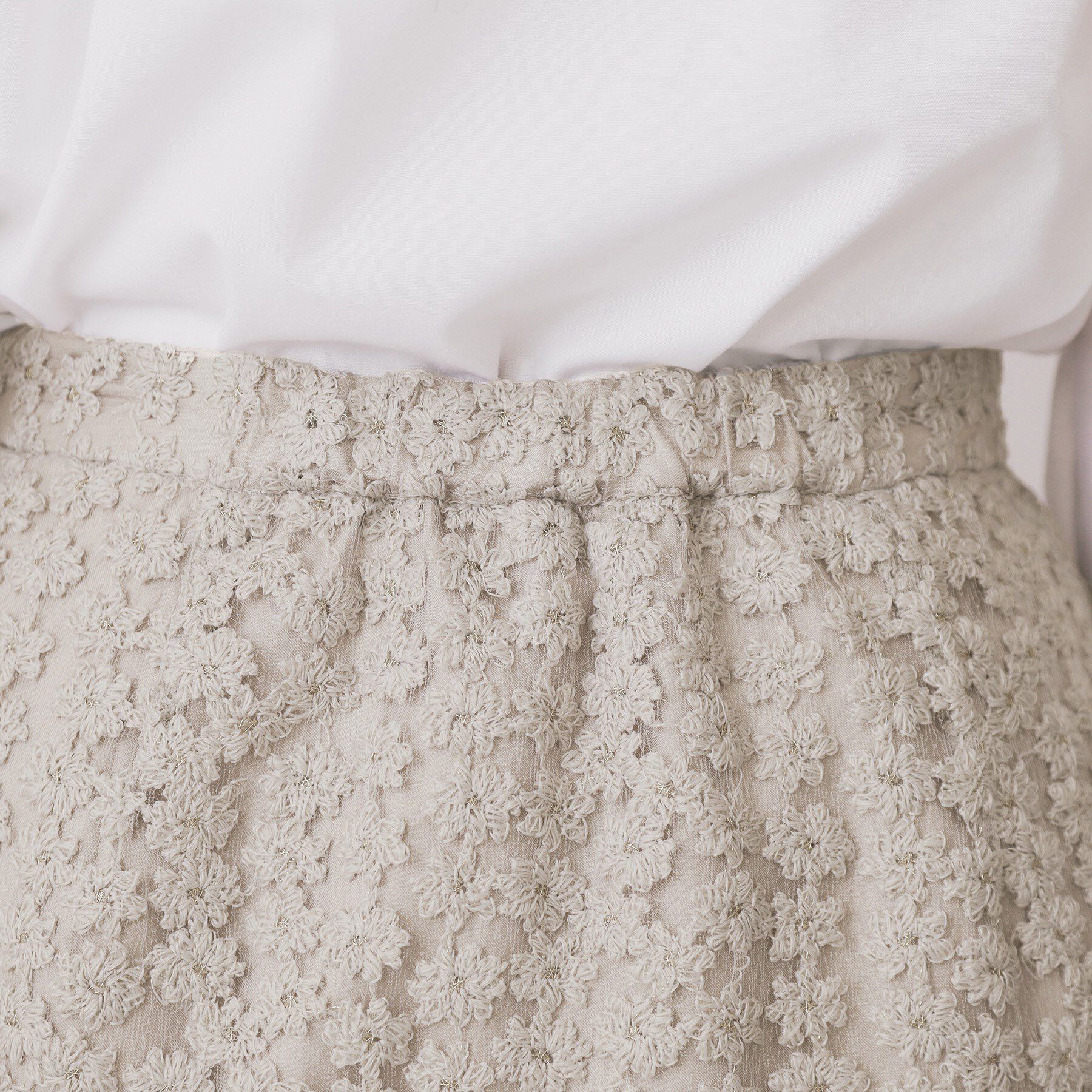 index「小花刺繍チュールマーメイドスカート【洗濯機OK/抗ピル】」|スカート|