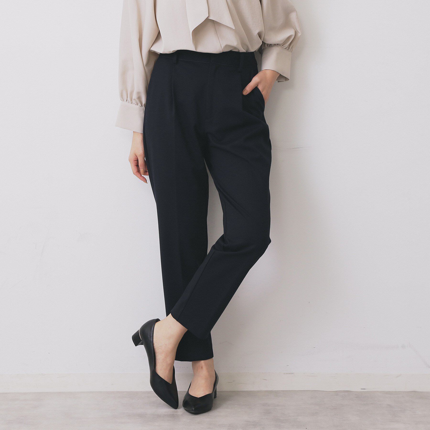 index「《丈が選べる》ストレッチテーパードパンツ/セットアップ対応【洗濯機OK/イージーアイロン】」|その他|