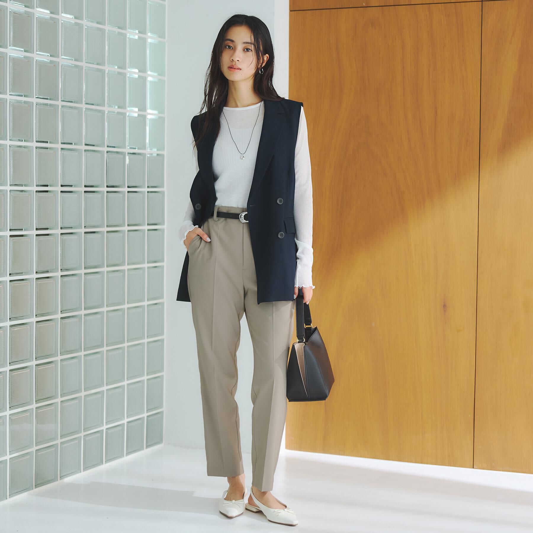 OPAQUE.CLIP「ストレッチリネンライク美脚テーパードパンツ【洗濯機洗い可/吸水速乾】」|その他|