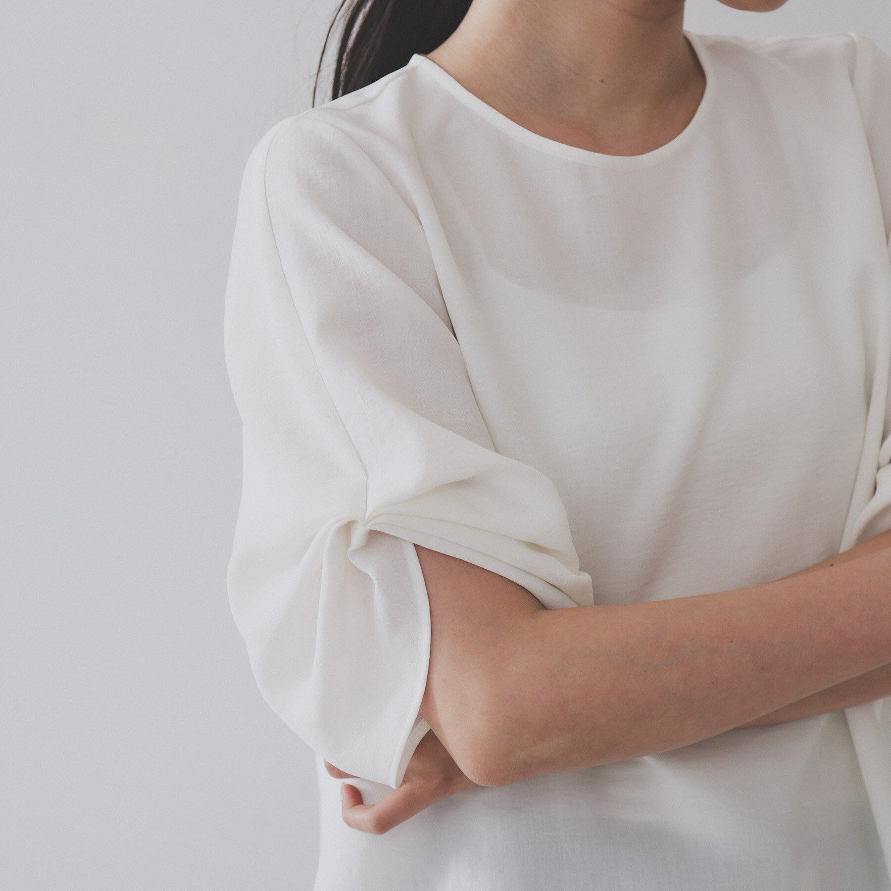 OPAQUE.CLIP「リネンライクタックスリーブブラウス【洗濯機洗い可/吸水速乾/接触冷感】」|シャツ・ブラウス|