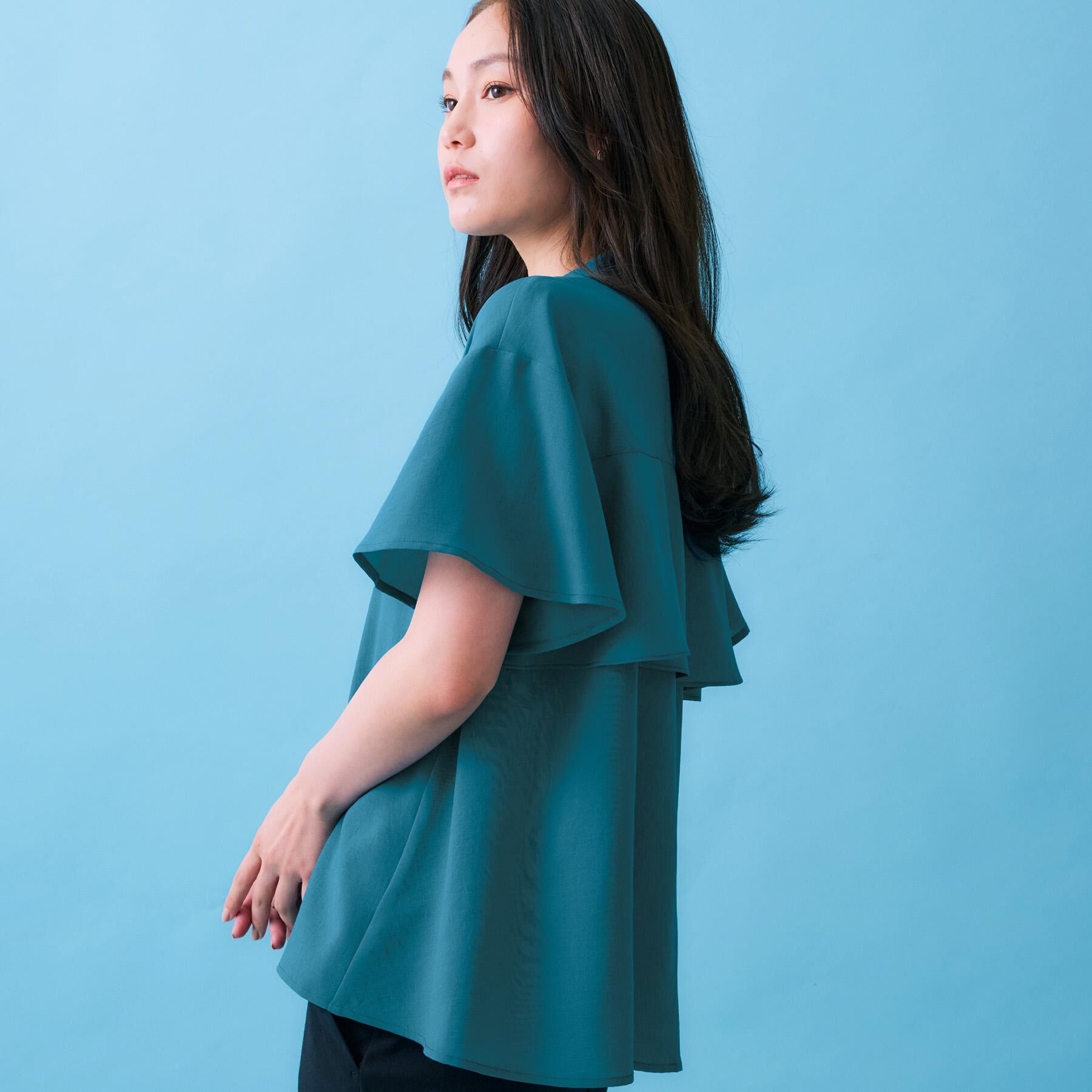 OPAQUE.CLIP「バックフリルバンドカラーブラウス【洗濯機洗い可/吸水速乾/接触冷感】」|シャツ・ブラウス|