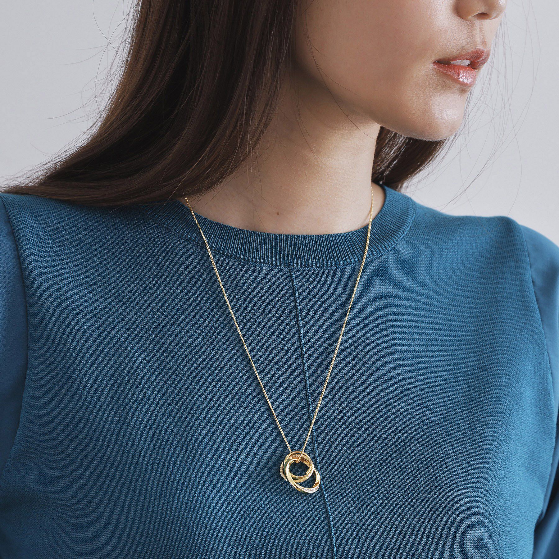 OPAQUE.CLIP「トリプルリングビジューネックレス」|ネックレス|