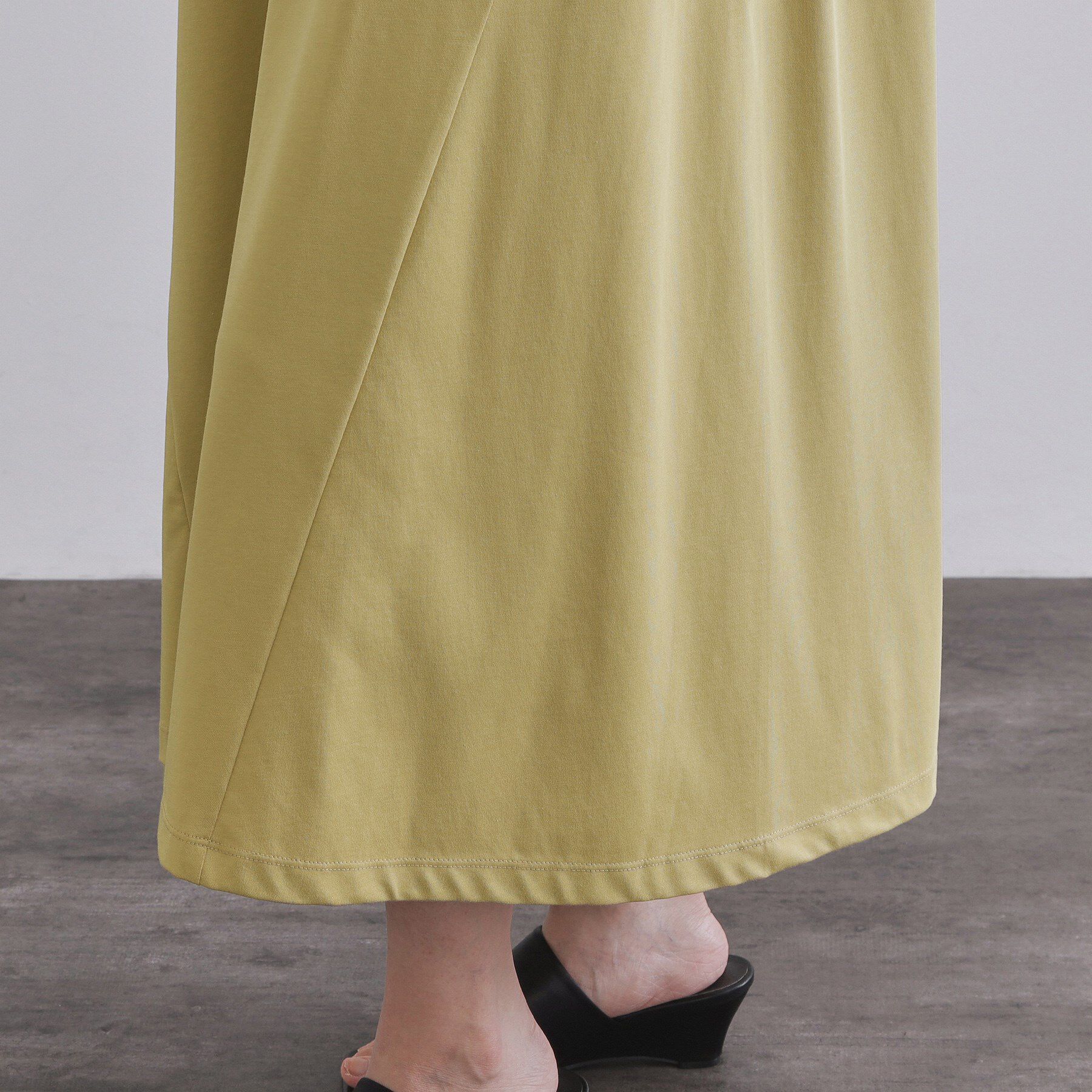 OPAQUE.CLIP「カットソーフレアワンピース【接触冷感/洗濯機洗い可】」|ワンピース|