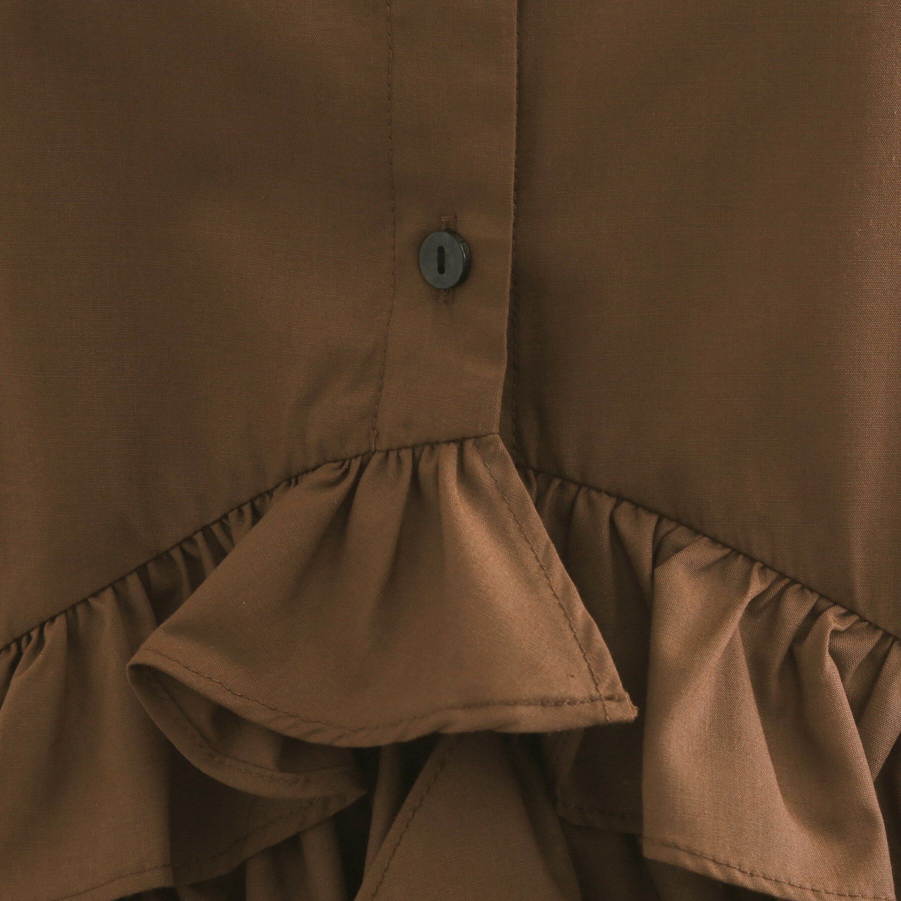 OPAQUE.CLIP「《Can Cam掲載》裾ラッフルフリルシャツ【洗濯機洗い可】」|シャツ・ブラウス|