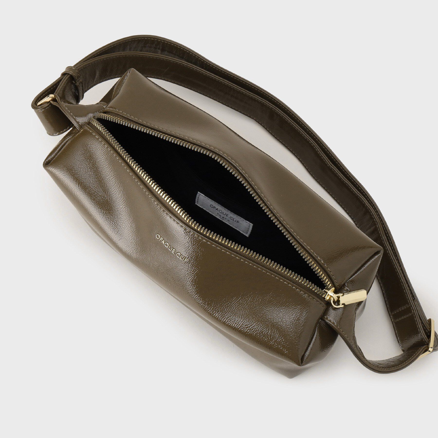 OPAQUE.CLIP「【2WAY】エナメルワイドスクエアボストンバッグ」|ショルダー・メッセンジャー|