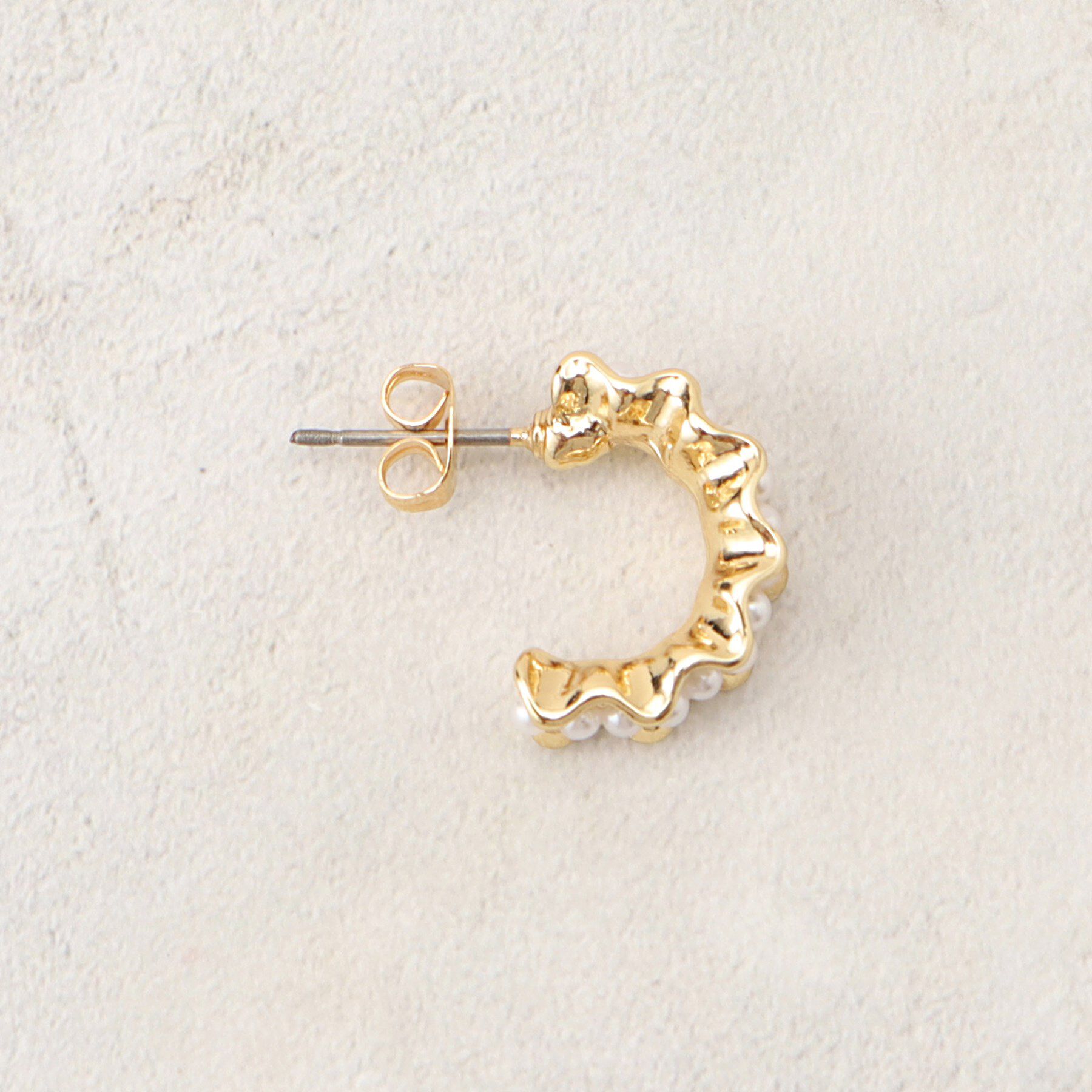 OPAQUE.CLIP「メタル&times;フェイクパールピアス」|ピアス|