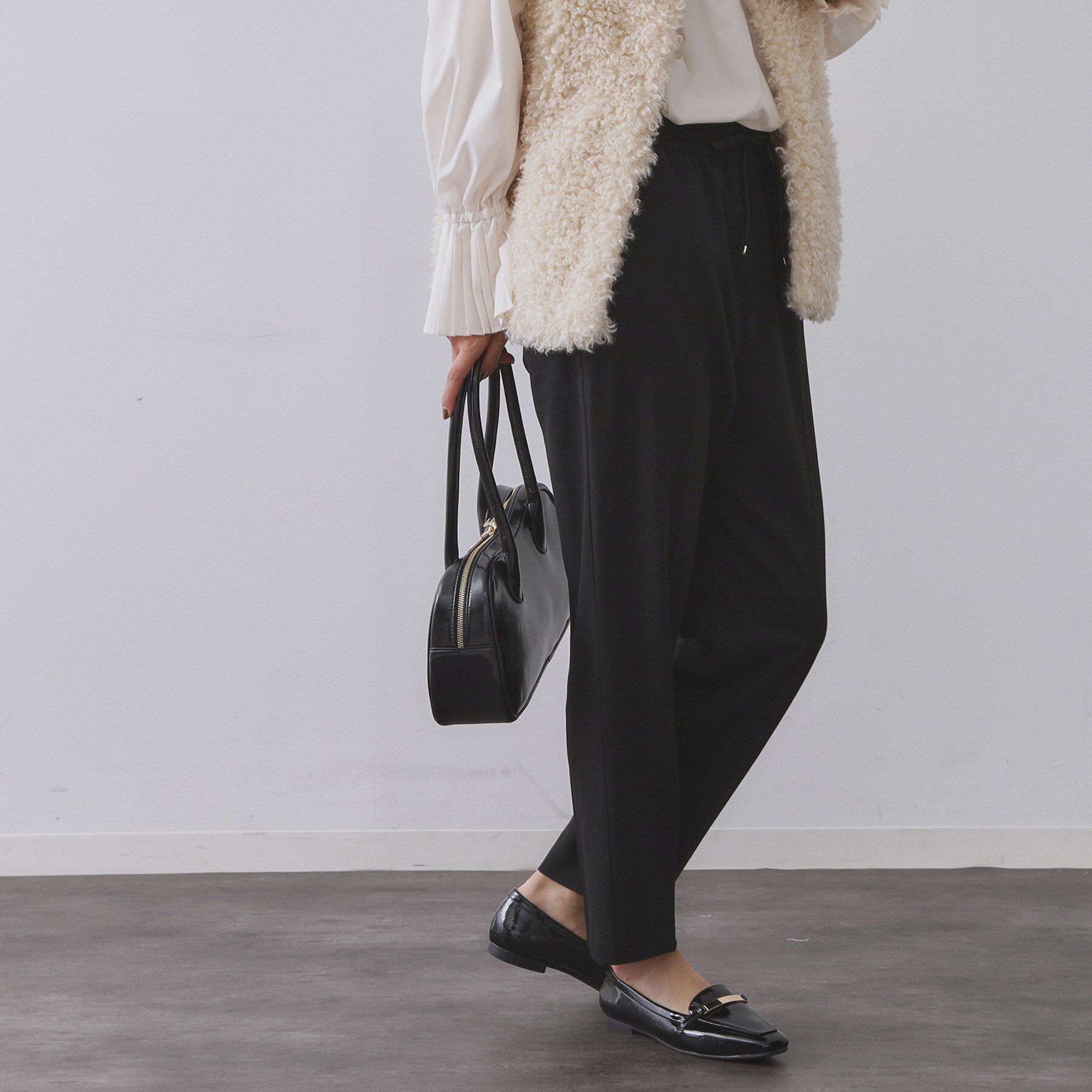 OPAQUE.CLIP「ウォームタッチ イージーテーパードパンツ【洗濯機洗OK/ストレッチ】」|その他|