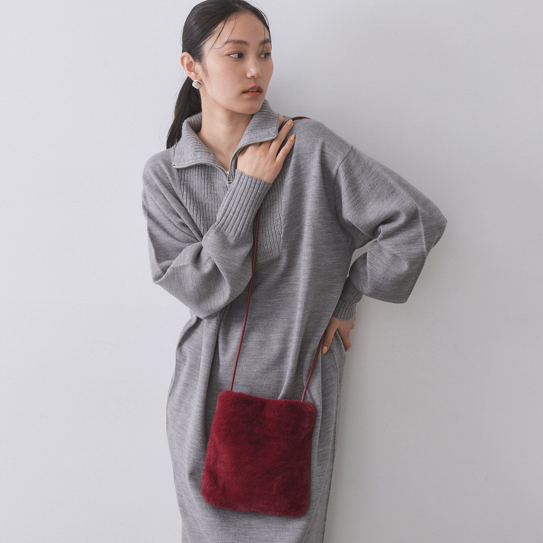 OPAQUE.CLIP「【11色展開】フェイクファースクエアミニポシェット」|ショルダー・メッセンジャー|